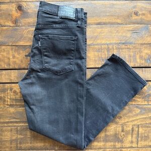 Levi’s 724 High Rise Straight Crop Women’s Size 28